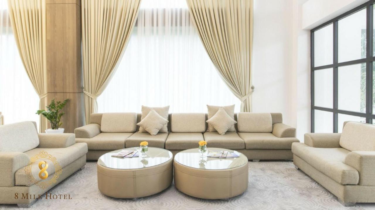 8 Mile Hotel Yangon Extérieur photo