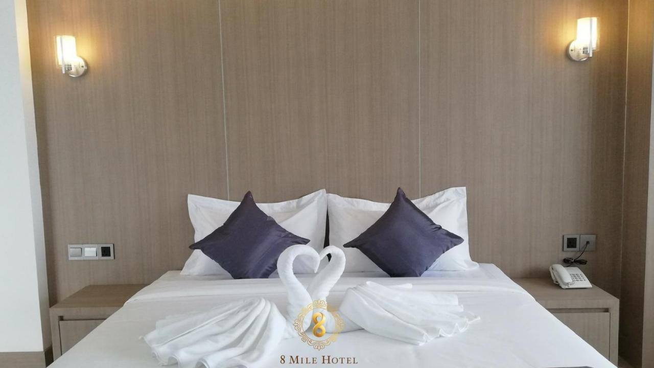 8 Mile Hotel Yangon Extérieur photo