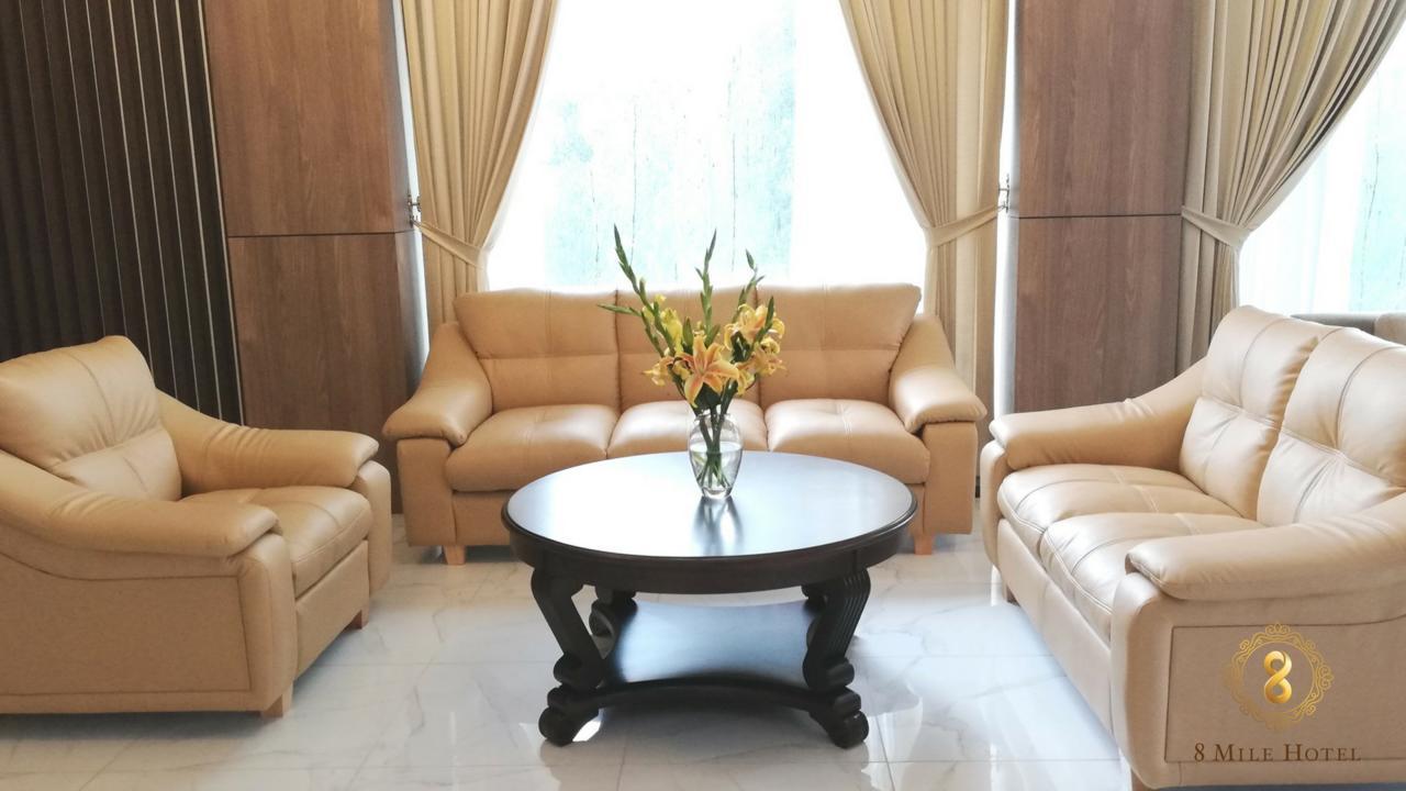 8 Mile Hotel Yangon Extérieur photo
