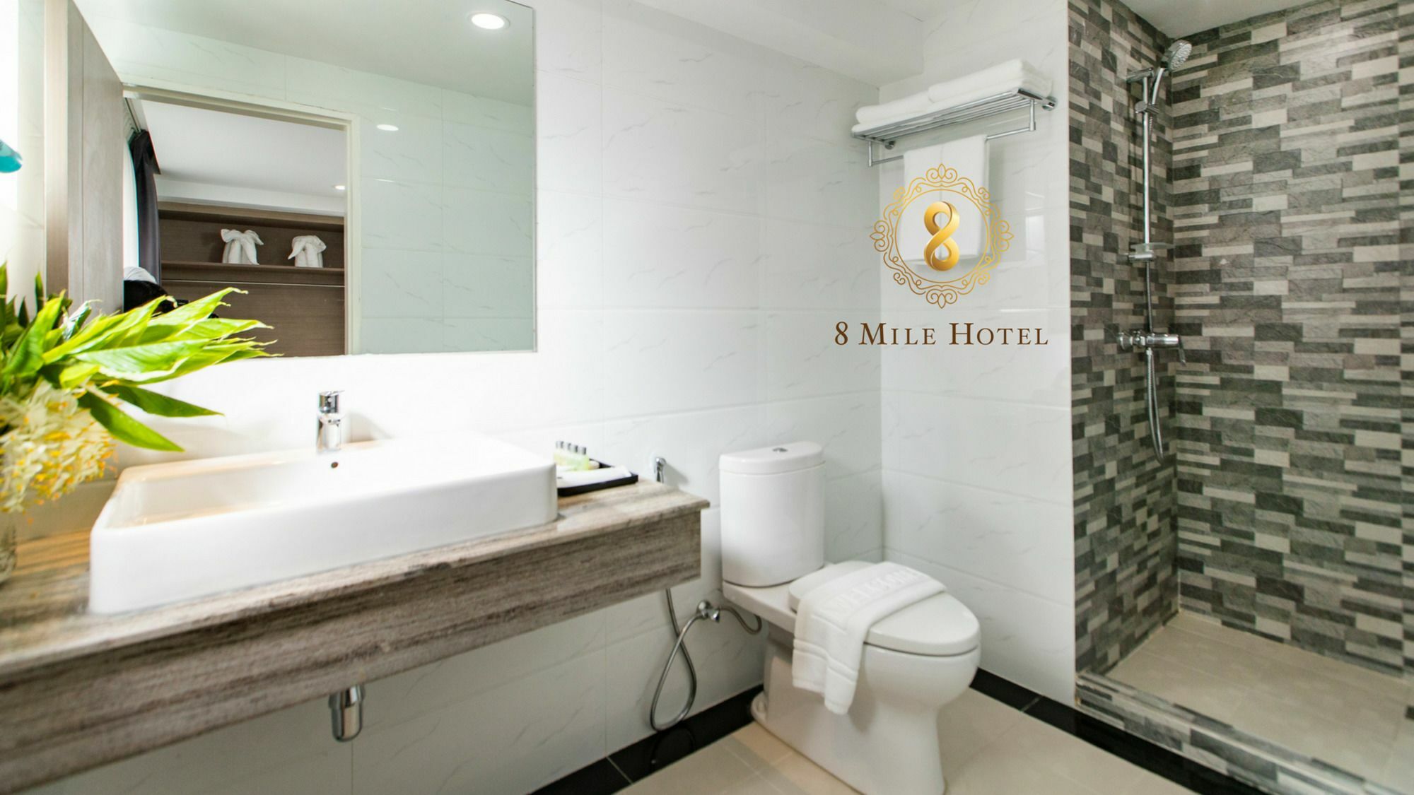 8 Mile Hotel Yangon Extérieur photo